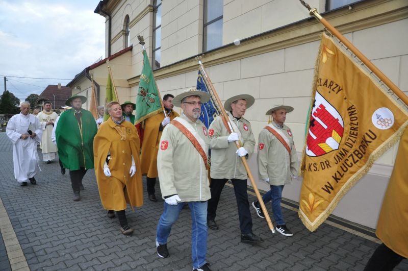 Obchody Łowkowice