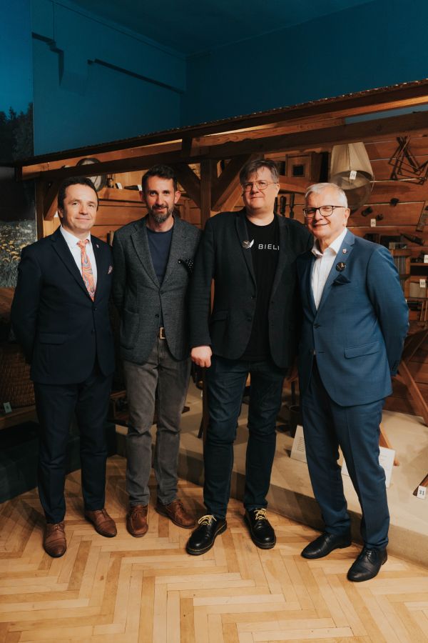 podcast 99 twarzy AI