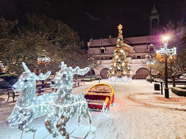 ozdoby świąteczne w Kluczborku