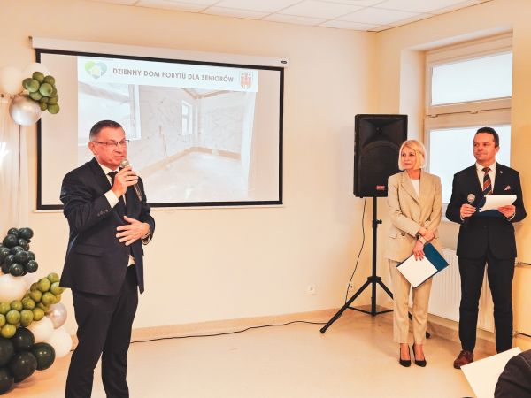 zdjęcia z uroczystego otwarcia DDP