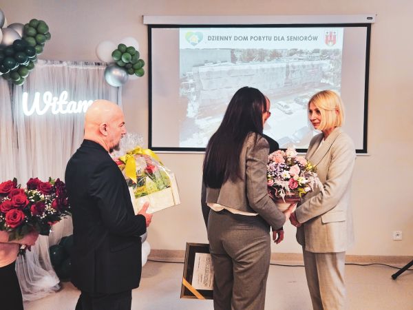 zdjęcia z uroczystego otwarcia DDP