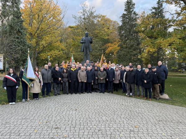 Uroczystość upamiętniająca ks. dr. Jana Dzierżona w Kluczborku